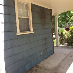 power washing wood fence thumbnail