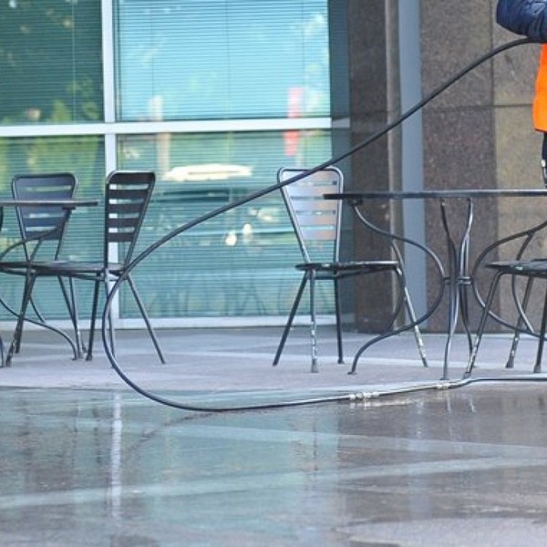 commercial pressure washing